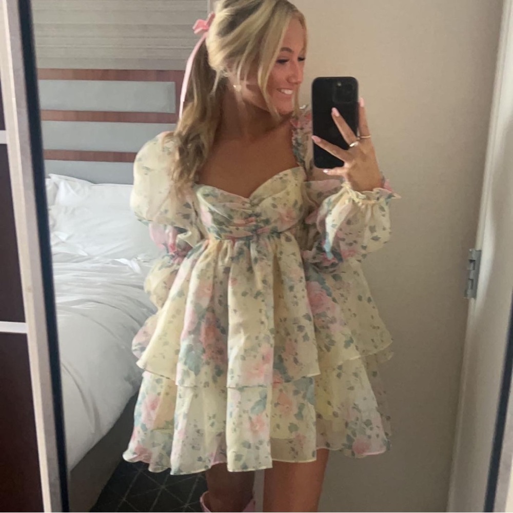 Selkie The Moonlight Dress worn once to Taylor swift!